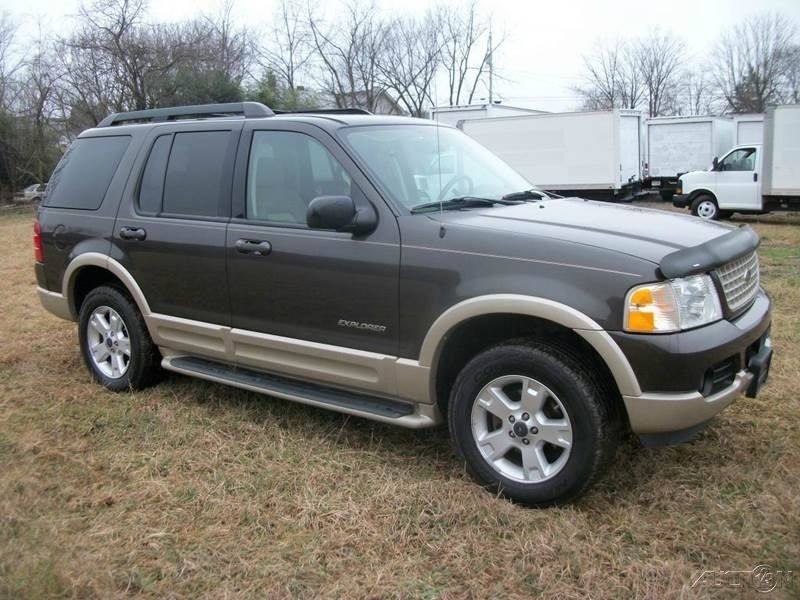 2005 Ford Explorer Eddie Bauer for sale