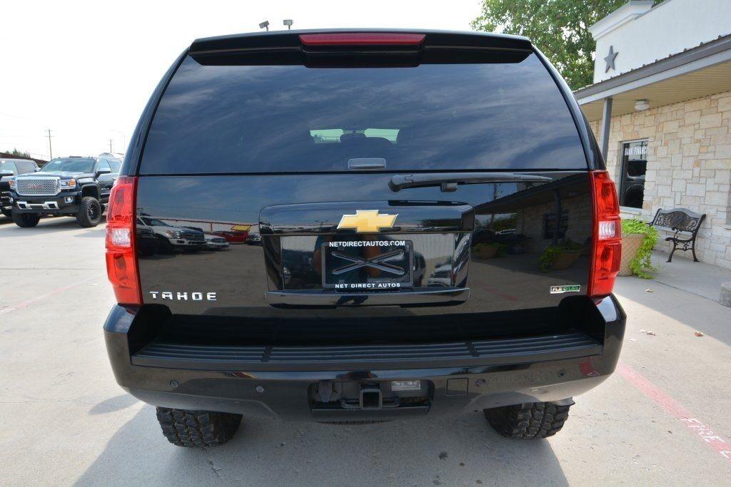 2012 Chevrolet Tahoe LT Lifted 4×4 SUV