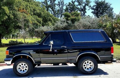 1990 Ford Bronco XLT for sale