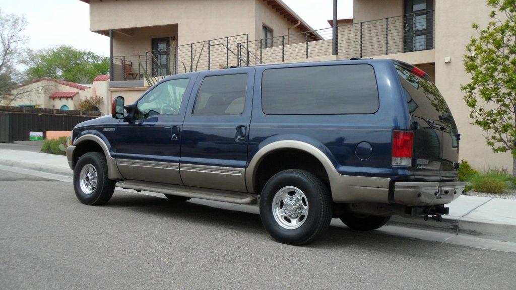 Loaded luxury 2004 Ford Excursion limited offroad