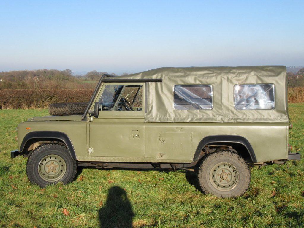 Military vehicle 1985 Land Rover Defender Exmoor offroad