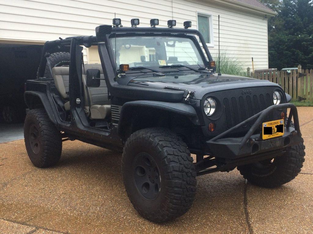 Nicely customized 2010 Jeep Wrangler offroad 4×4