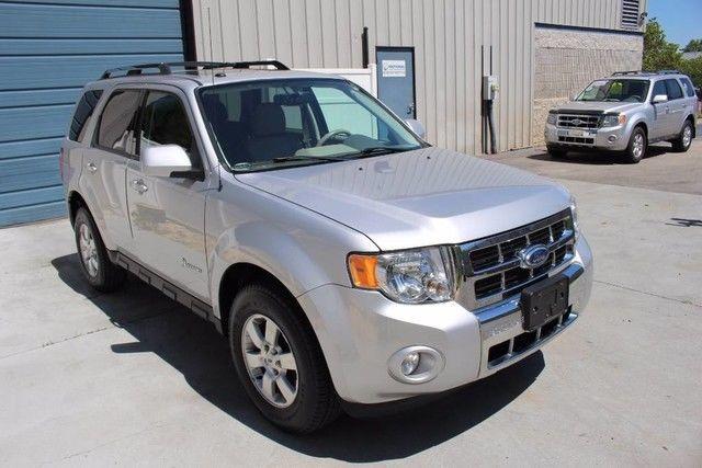 Nicely equipped 2011 Ford Escape Hybrid Limited offroad