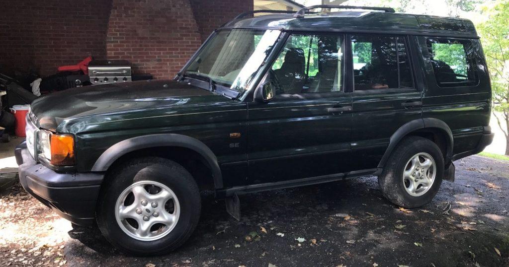 needs repair 2001 Land Rover Discovery offroad