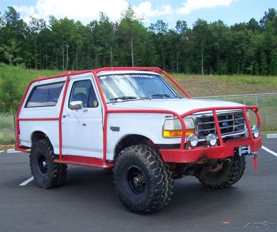 Exoskeleton roll cage 1996 Ford Bronco XL 4X4 Wagon offroad
