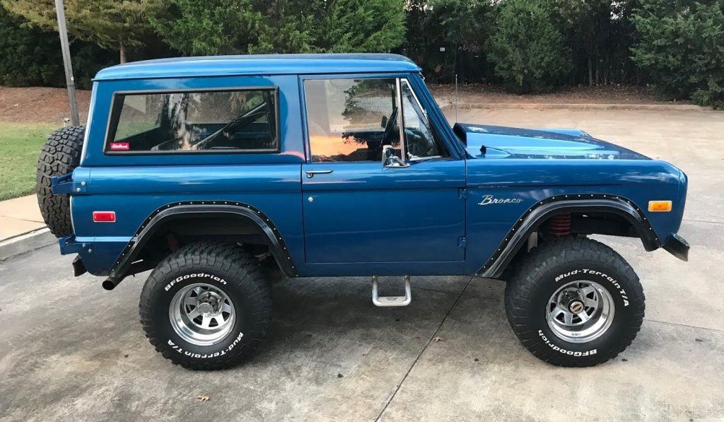 fully restored 1971 Ford Bronco offroad