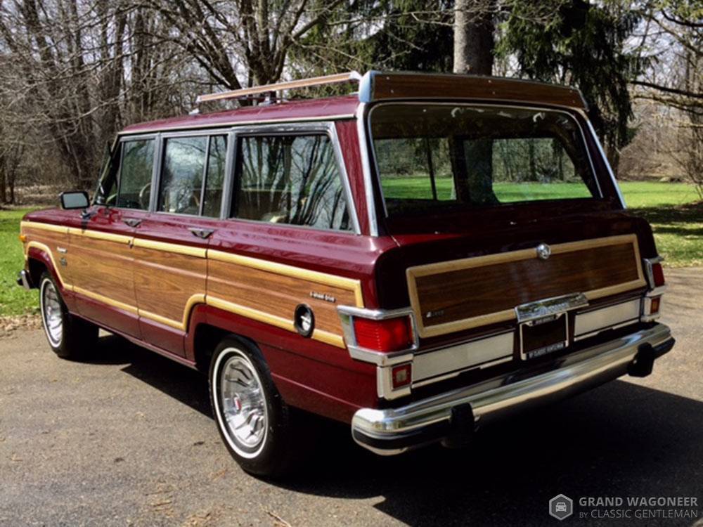 low miles 1983 Jeep Grand Wagoneer offroad
