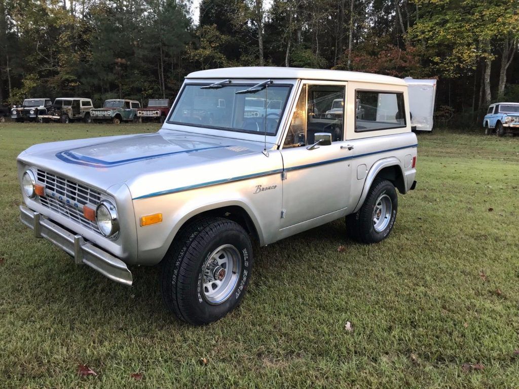 restored 1977 Ford Bronco Ranger Package offroad
