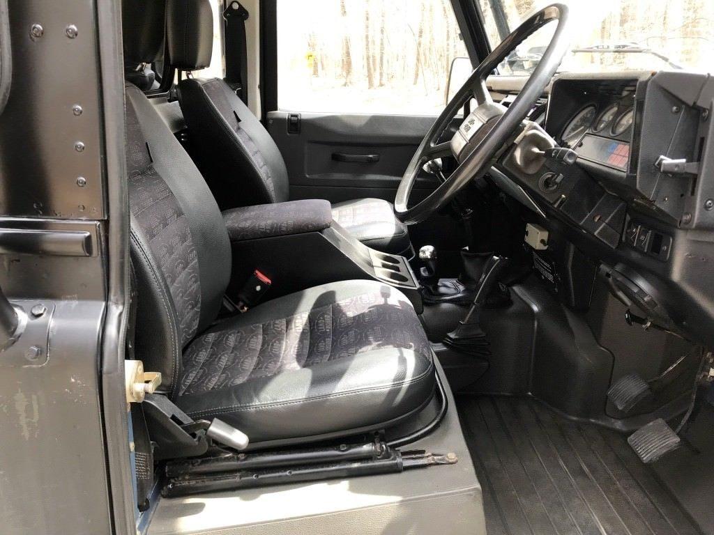 fully serviced 1991 Land Rover Defender offroad