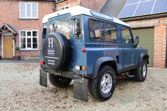 left hand drive 1980 Land Rover Defender County Station Wagon offroad