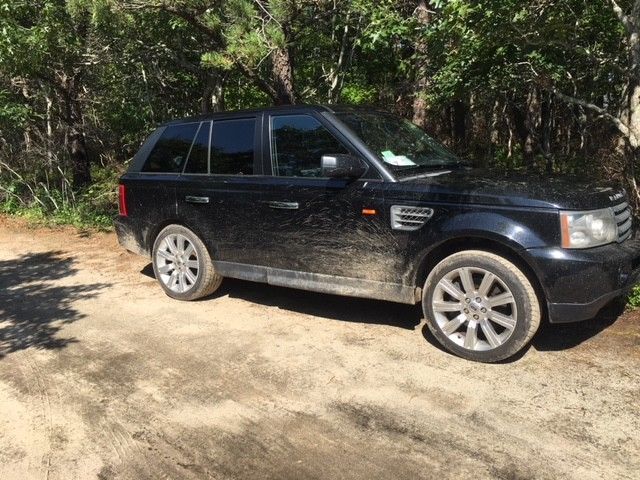 loaded 2008 Land Rover Range Rover offroad