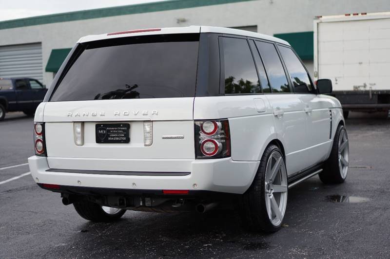 custom wheels 2012 Range Rover Supercharged 4×4 offroad