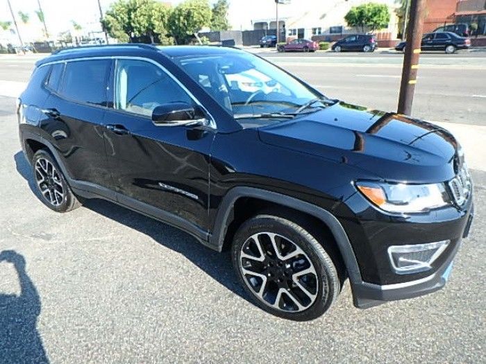 low miles 2017 Jeep Compass Limited offroad