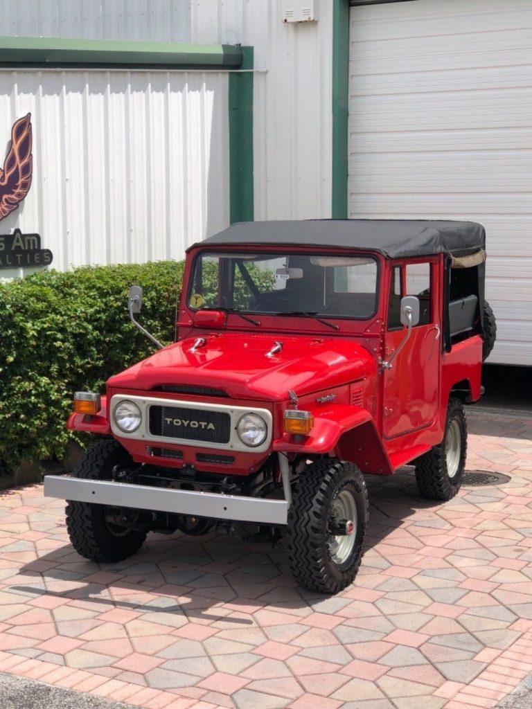 refreshed 1980 Toyota Land Cruiser offroad