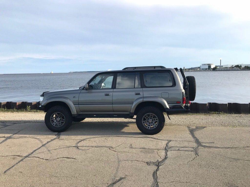 well serviced 1997 Toyota Land Cruiser 40th Anniversary offroad
