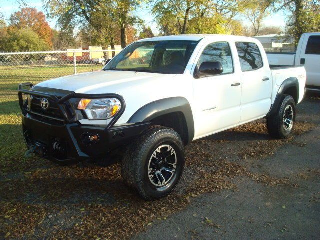 clean 2013 Toyota Tacoma TRD offroad