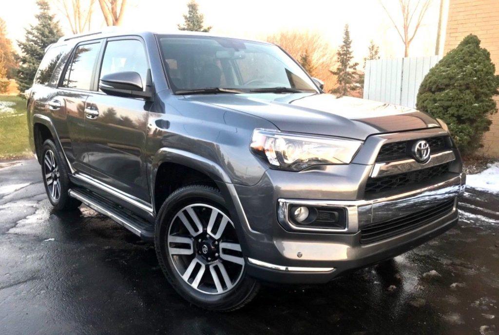 awesomely loaded 2015 Toyota 4runner Limited Edition offroad