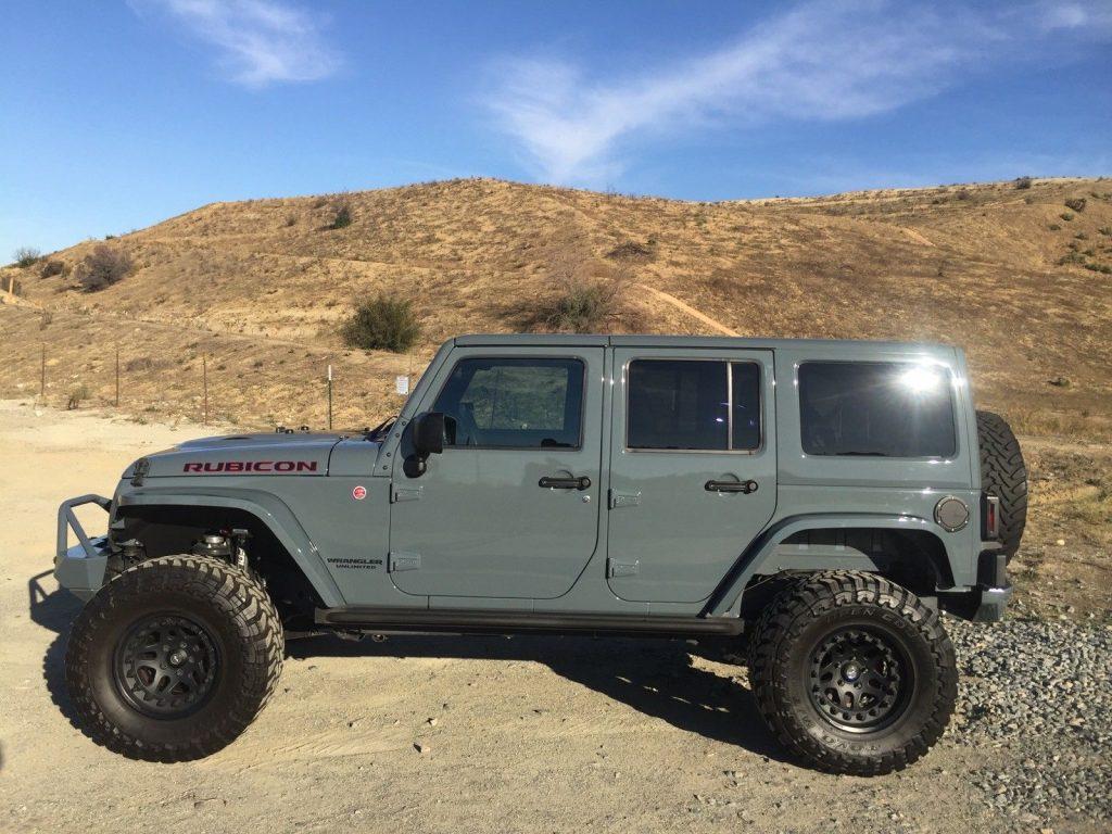 never offroaded 2015 Jeep Wrangler Rubicon HARD ROCK offroad
