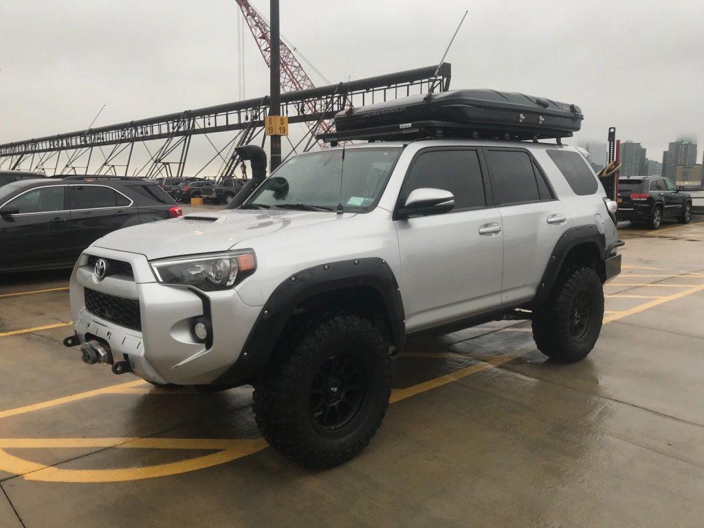 perfect shape 2015 Toyota 4runner Trail offroad