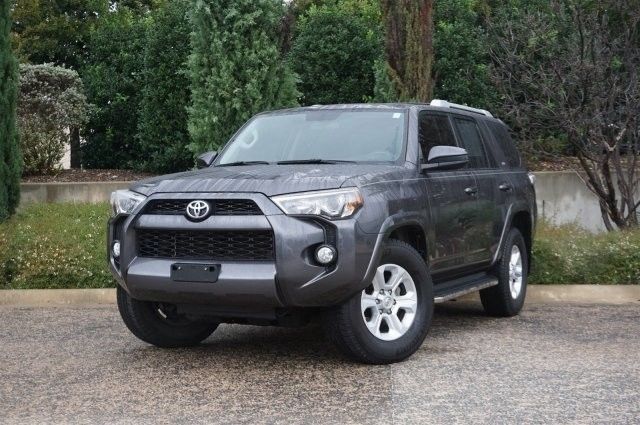 well equipped 2014 Toyota 4runner SR5 offroad