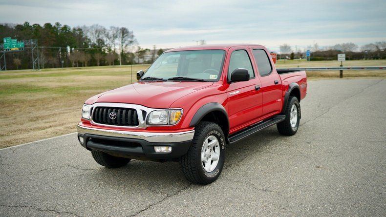 clean 2004 Toyota Tacoma Double Cab Pre Runner TRD V6 offroad