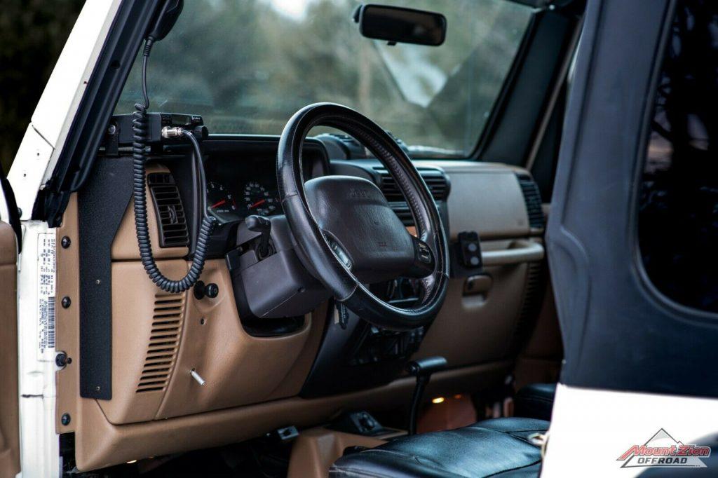 super clean 1999 Jeep Wrangler HEMI Rubicon offroad
