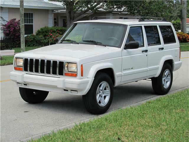 nice and clean 2000 Jeep Cherokee Limited offroad