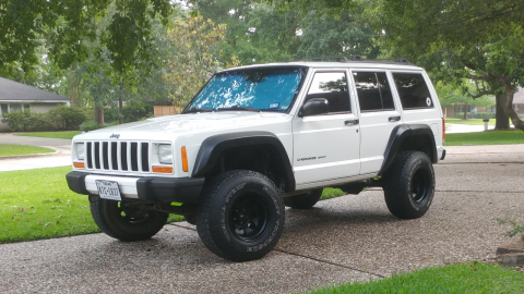 nice and clean 2001 Jeep Cherokee Sport offroad for sale