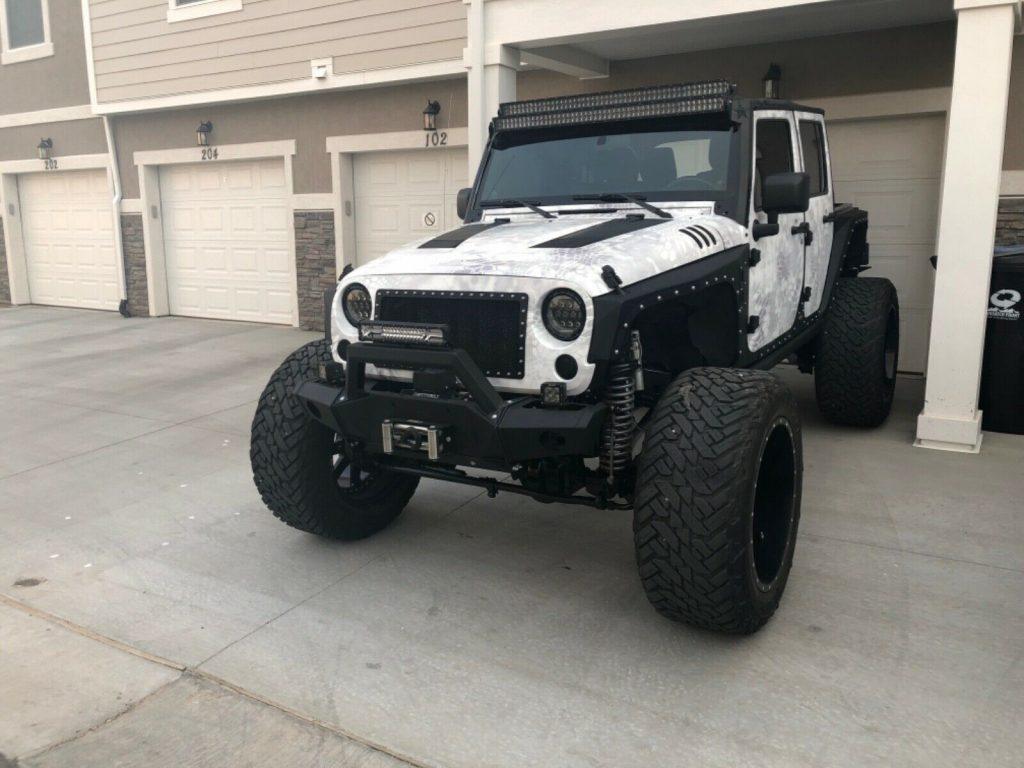 completely modified 2007 Jeep Wrangler Rubicon offroad