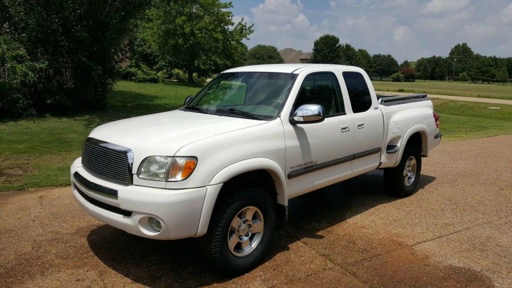 well serviced 2003 Toyota Tundra SR5 offroad