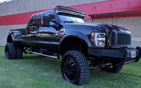 badass 2010 Ford F 350 Lariat offroad for sale