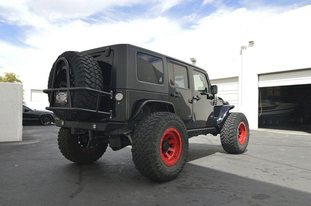 Hemi powered 2010 Jeep Wrangler Rubicon Unlimited offroad