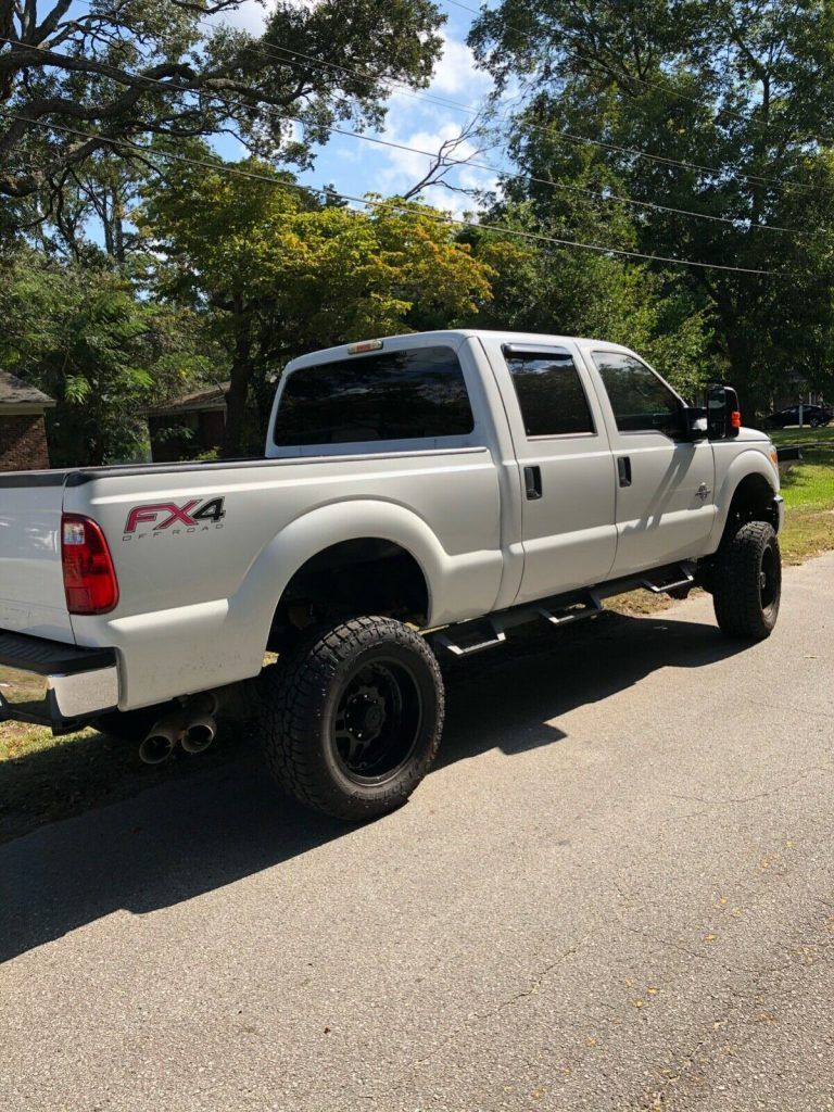 great running 2014 Ford F 250 Xlt offroad