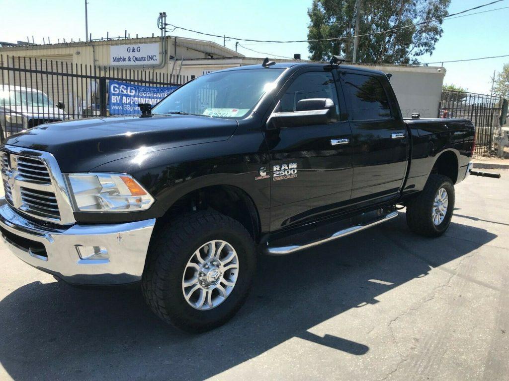 well equipped 2014 Dodge RAM 2500 TOW TRUCK offroad