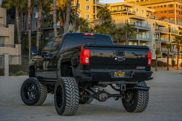 fully loaded 2017 Chevrolet Silverado 1500 LTZ Z71 Midnight Edition 6