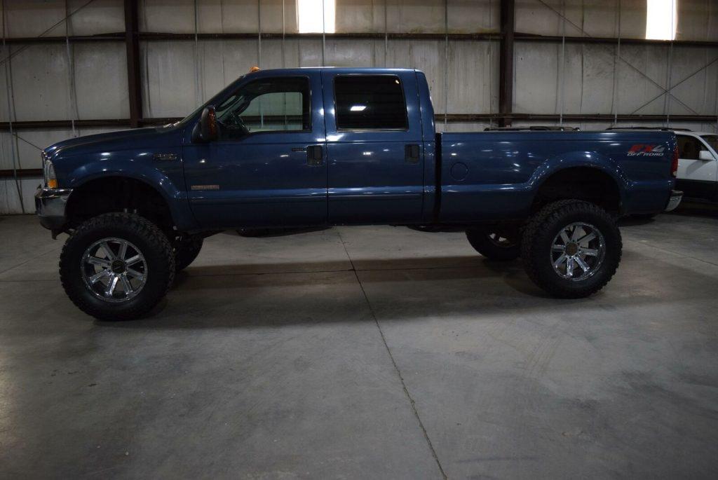 very nice 2004 Ford F 250 Lariat offroad