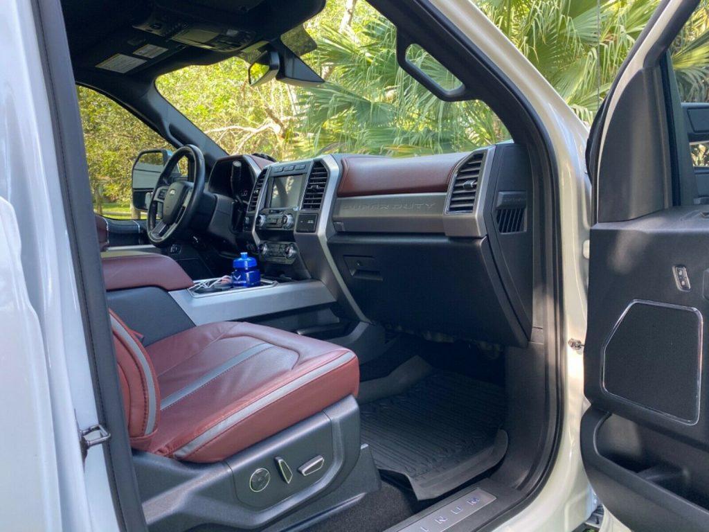 fully loaded 2019 Ford F 350 Platinum offroad