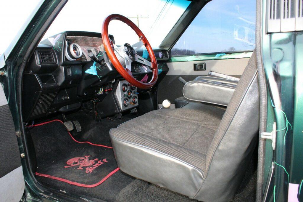 custom 1985 Toyota Pickup SR5 offroad