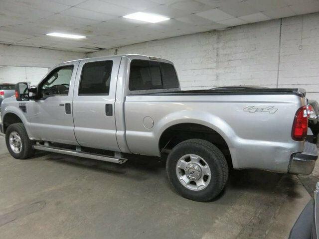 well equipped 2010 Ford F 250 offroad