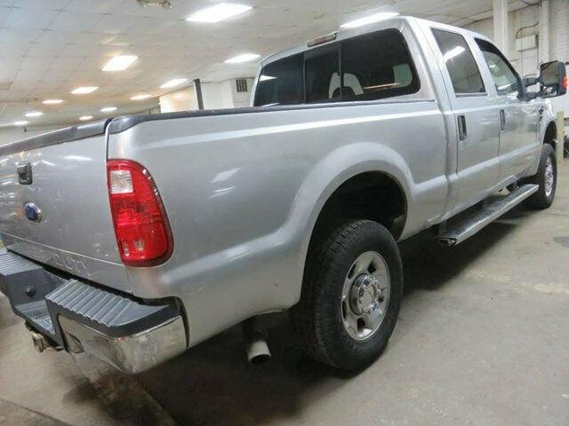 well equipped 2010 Ford F 250 offroad