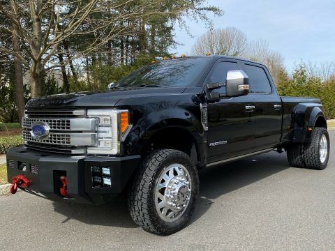 gorgeous 2017 Ford F 350 PLATINUM offroad for sale