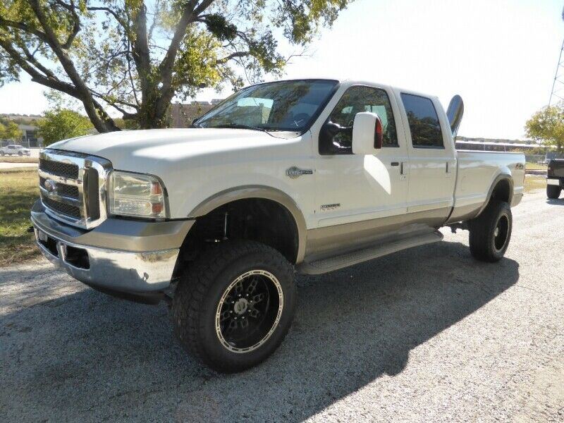 very nice 2006 Ford F 350 Crew Cab 172 King Ranch offroad