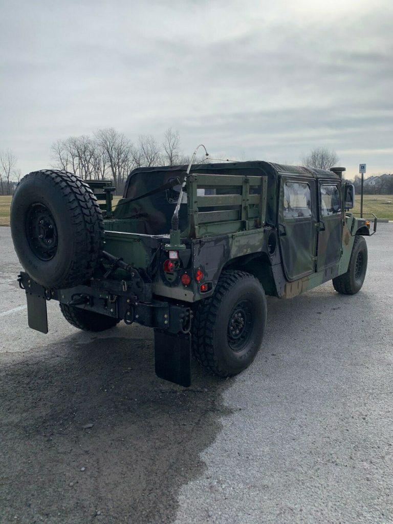 extra parts 1990 AM General M998 Humvee offroad