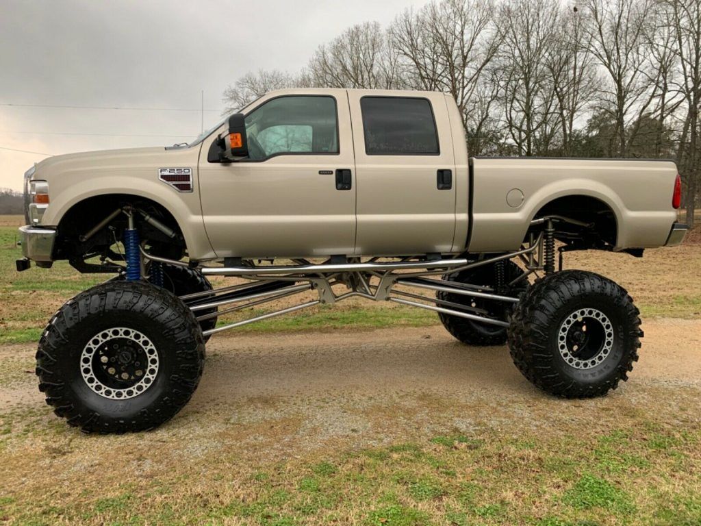 low miles 2009 Ford F 250 Xlt offroad