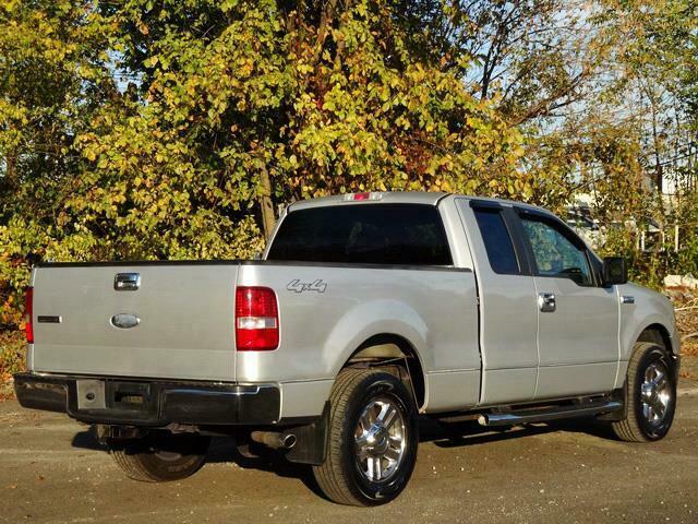 very clean 2007 Ford F 150 XLT offroad