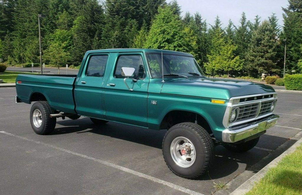 4×4 converted 1973 Ford F 350 offroad