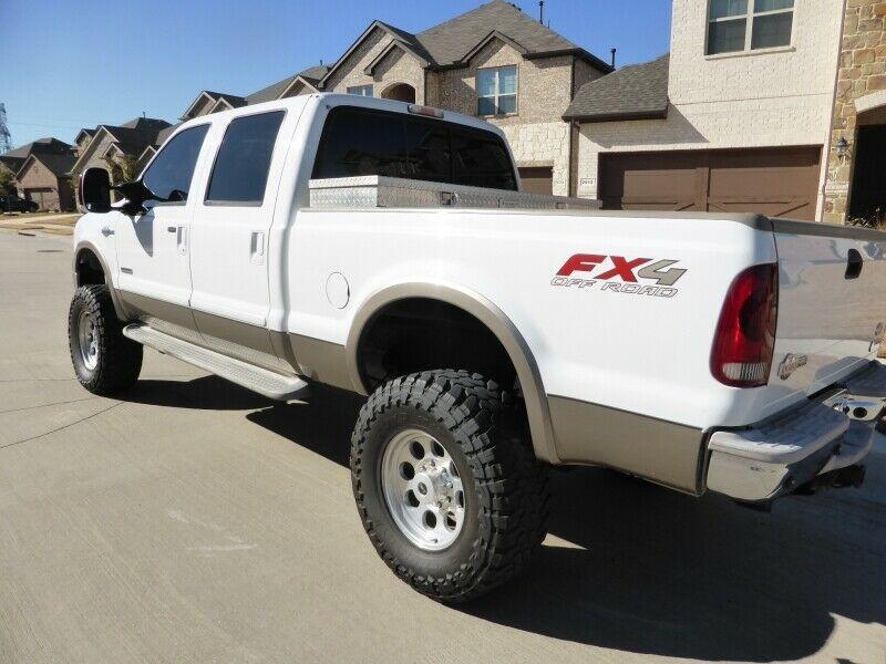 neds nothing 2006 Ford F 250 King Ranch offroad