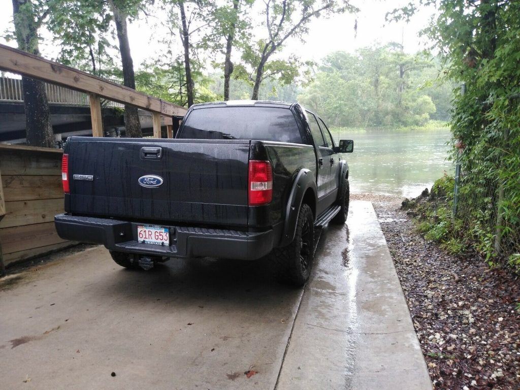 low miles 2004 Ford F 150 SUPERCREW offroad