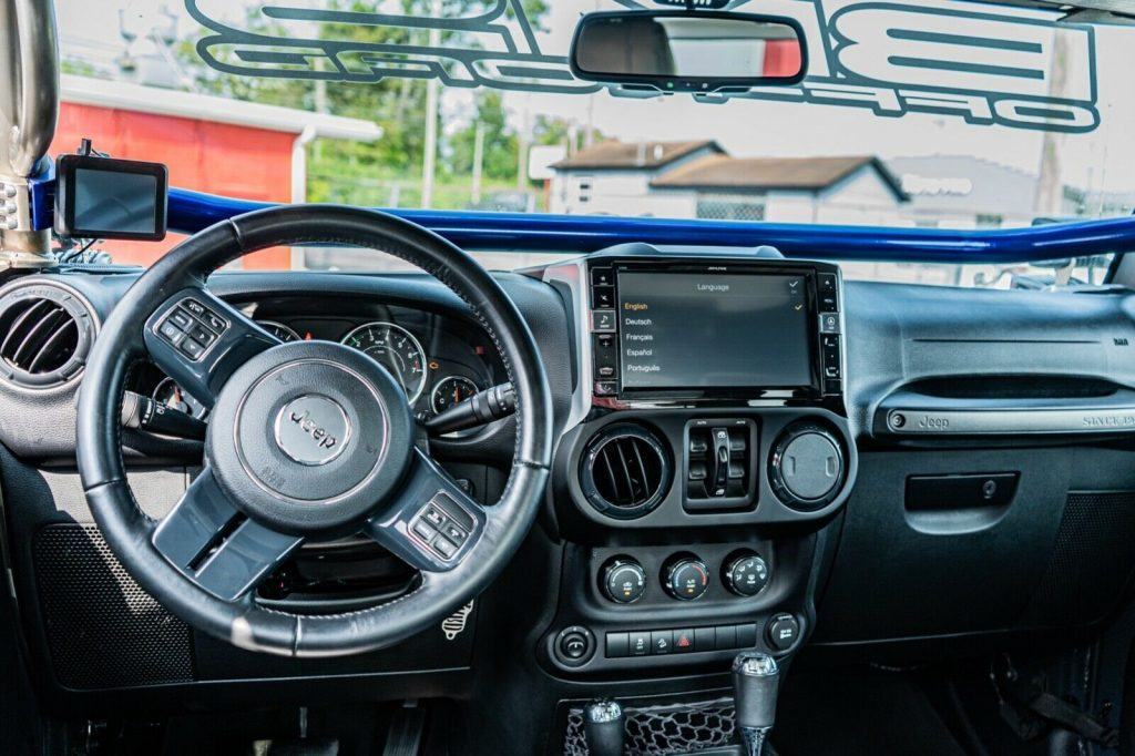 badass 2016 Jeep Wrangler JK CREW offroad