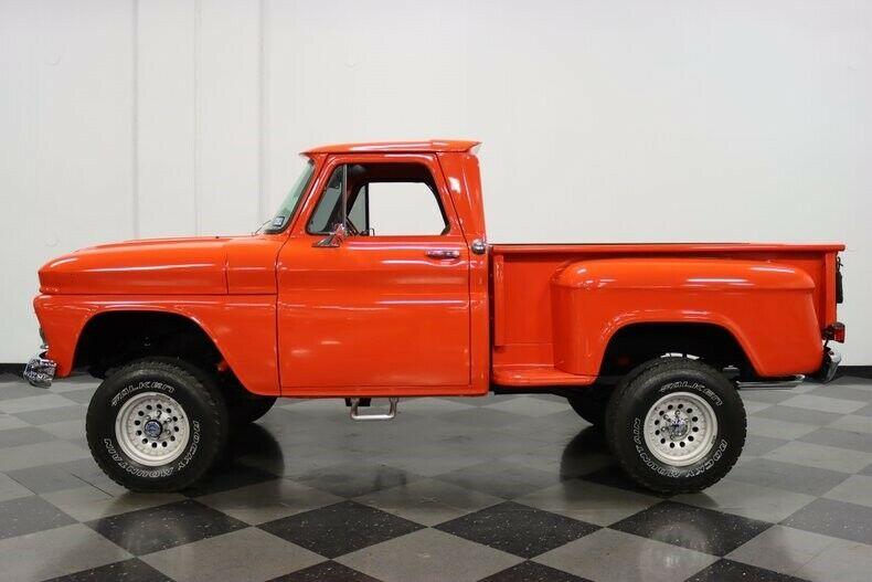 newer chassis 1965 GMC 1/2 Ton Stepside offroads